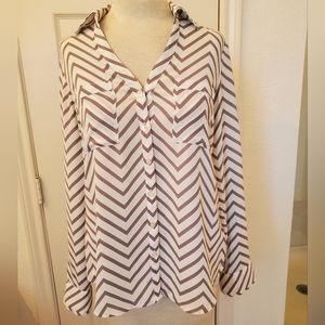 Express Herringbone Portofino Shirt - XS